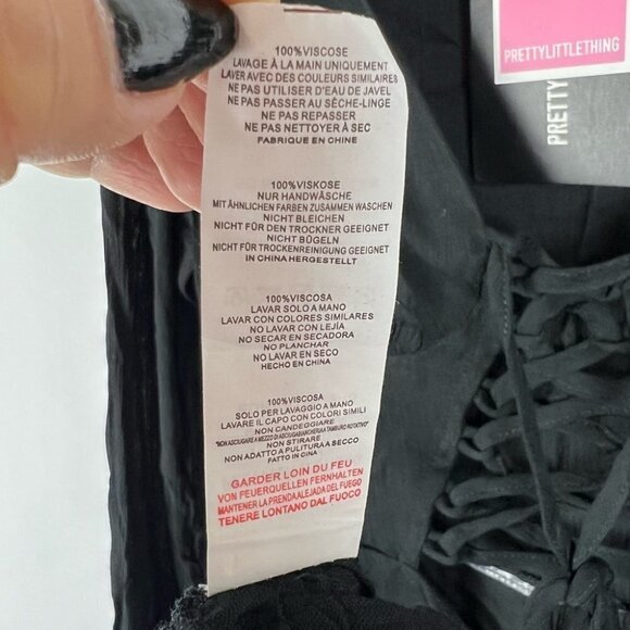 Prettylittlething, Lace Up Detail Bodycon Dress in Black. Size: 6 (US). NWT - Picture 8 of 13